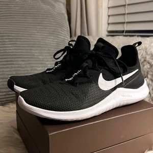 Nike Free TR8